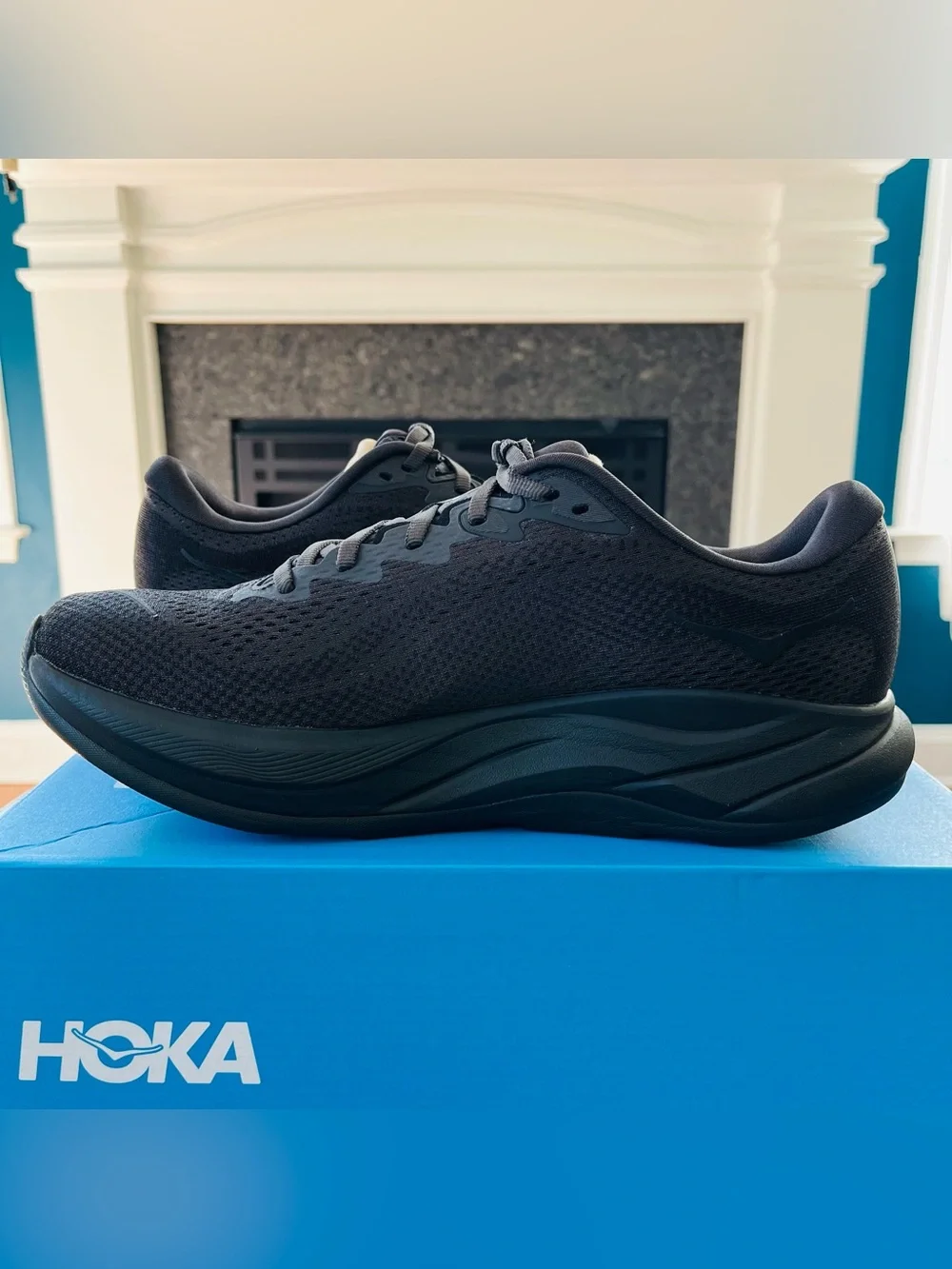 Sz 9 Hoka One One Rincon 4 Men's Black Road Running Shoes 1155130-BBLC